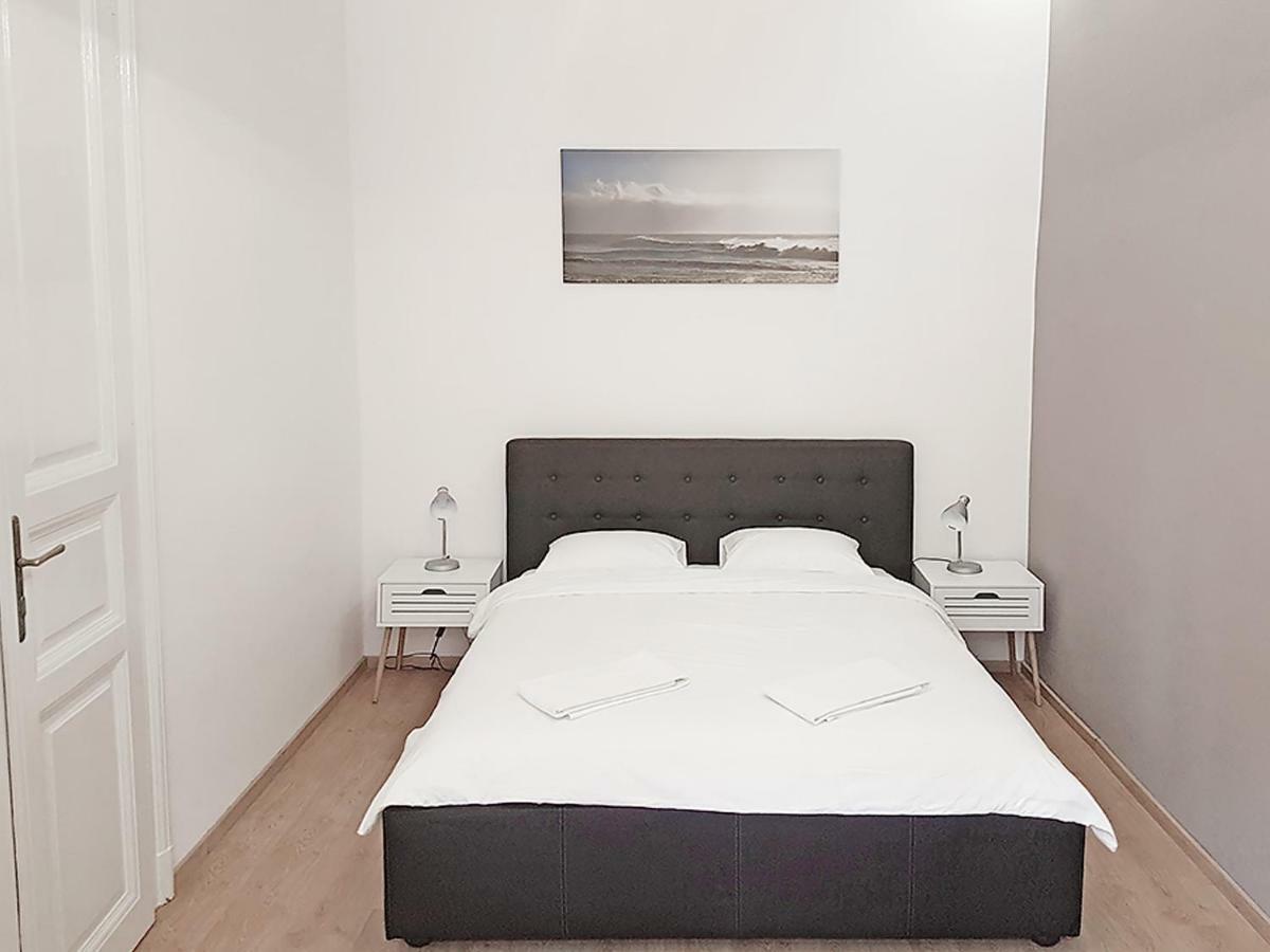Akacfa 36 Budapest 91 Mt 3 Bedroom District 7 Eksteriør billede